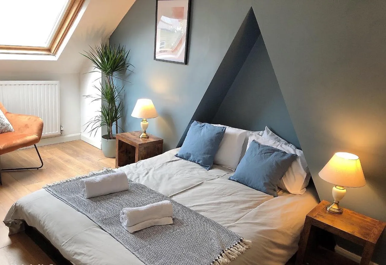 Modern 3-Bedrooms House With 6 Guests Sheffield