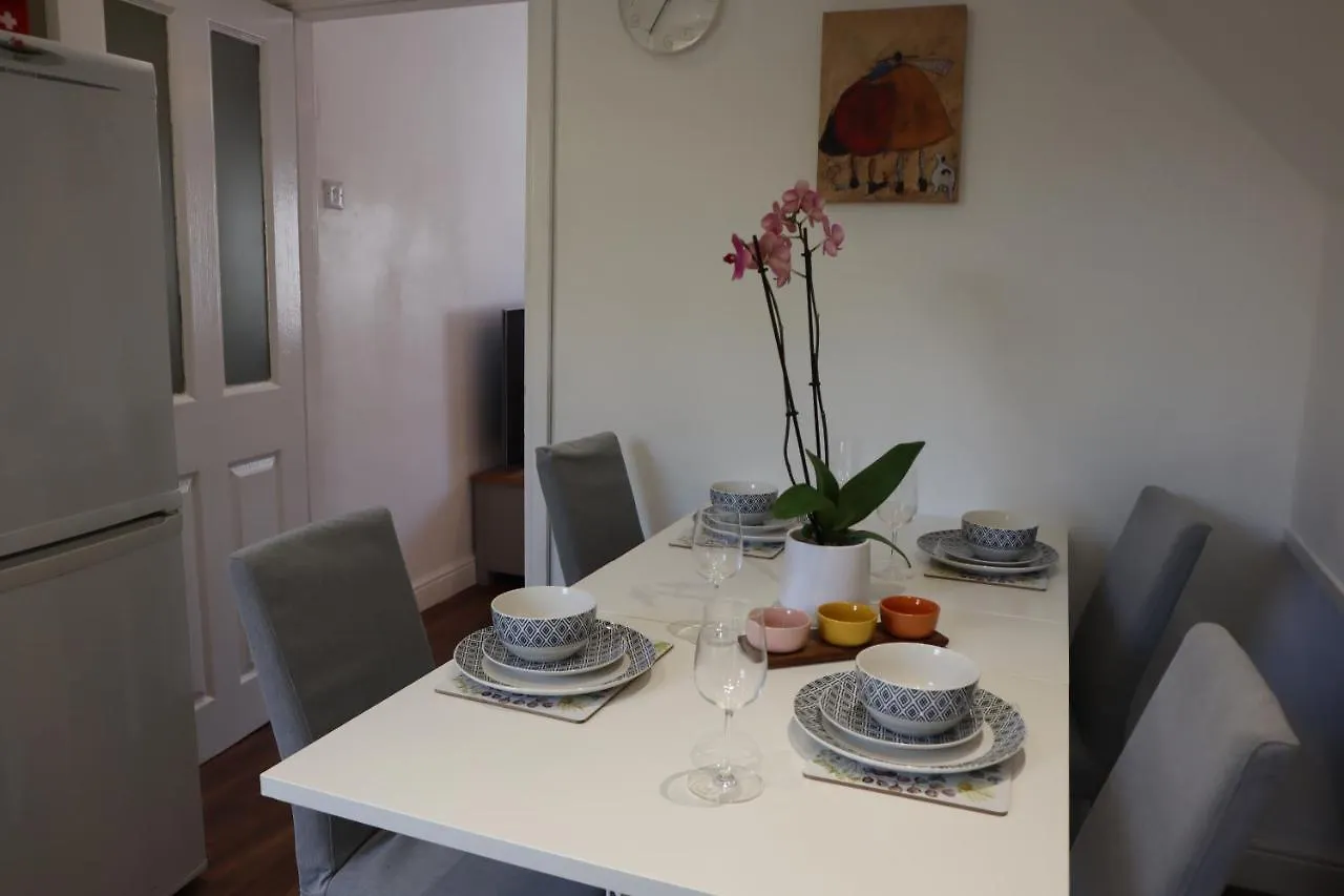 Modern 3-Bedrooms House With 6 Guests Sheffield United Kingdom